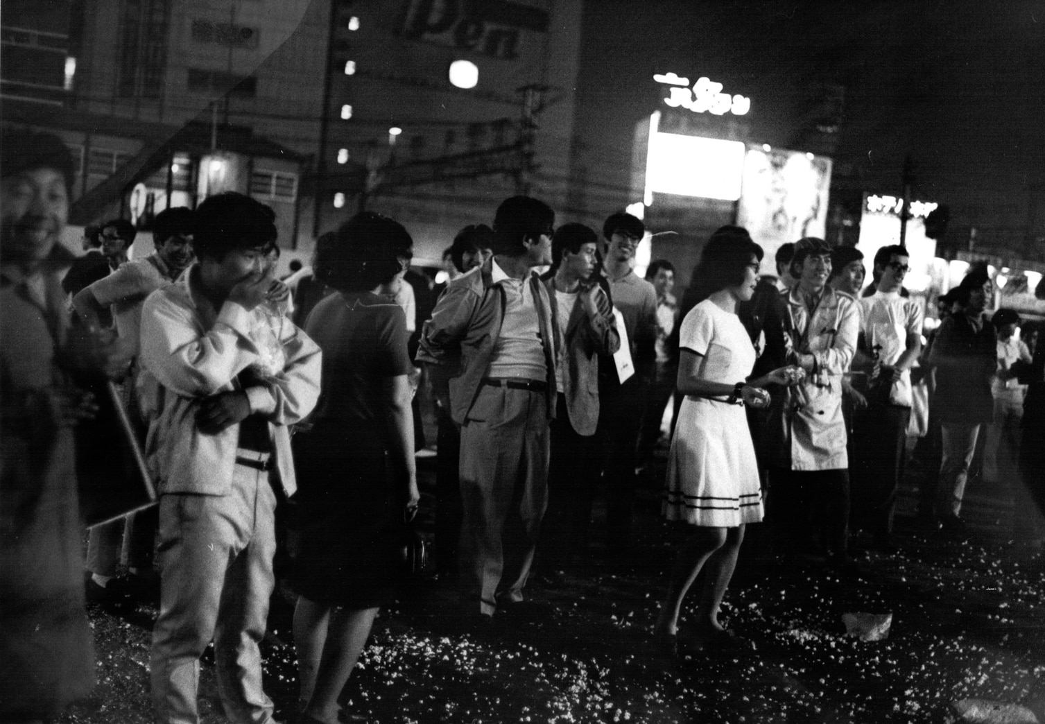 Violence, Glue Sniffing, and Liberation: Global 1968 in Japan ...