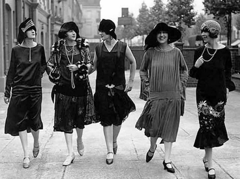 New Woman, New World: Exploring the vision of femininity in Weimar Republic.