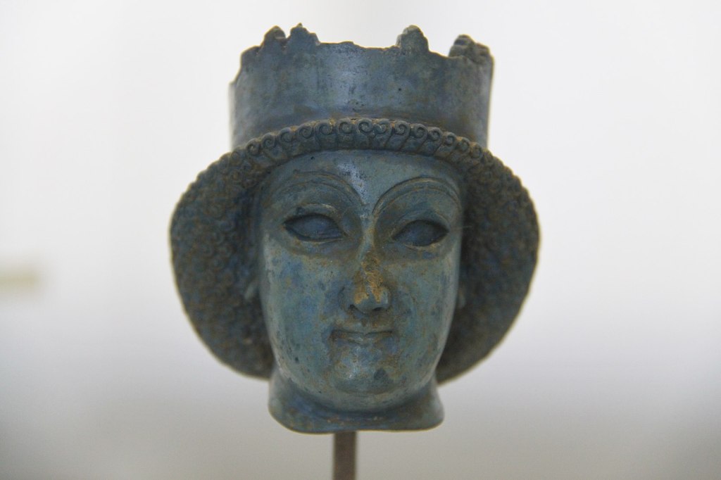 Did Women Have Real Power in the Achaemenid Court? 