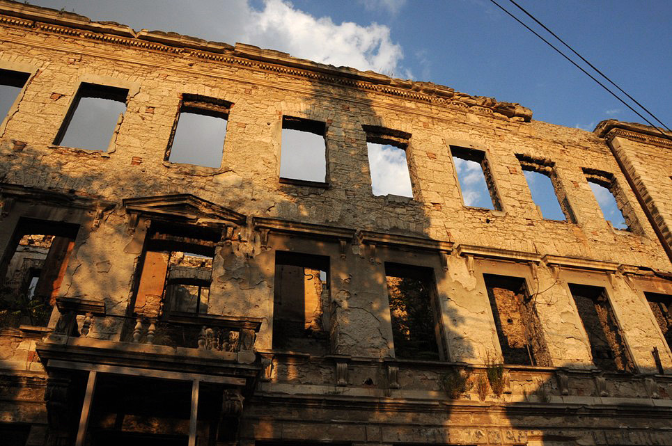 The Failure of Intervention in the Bosnian&nbsp;War