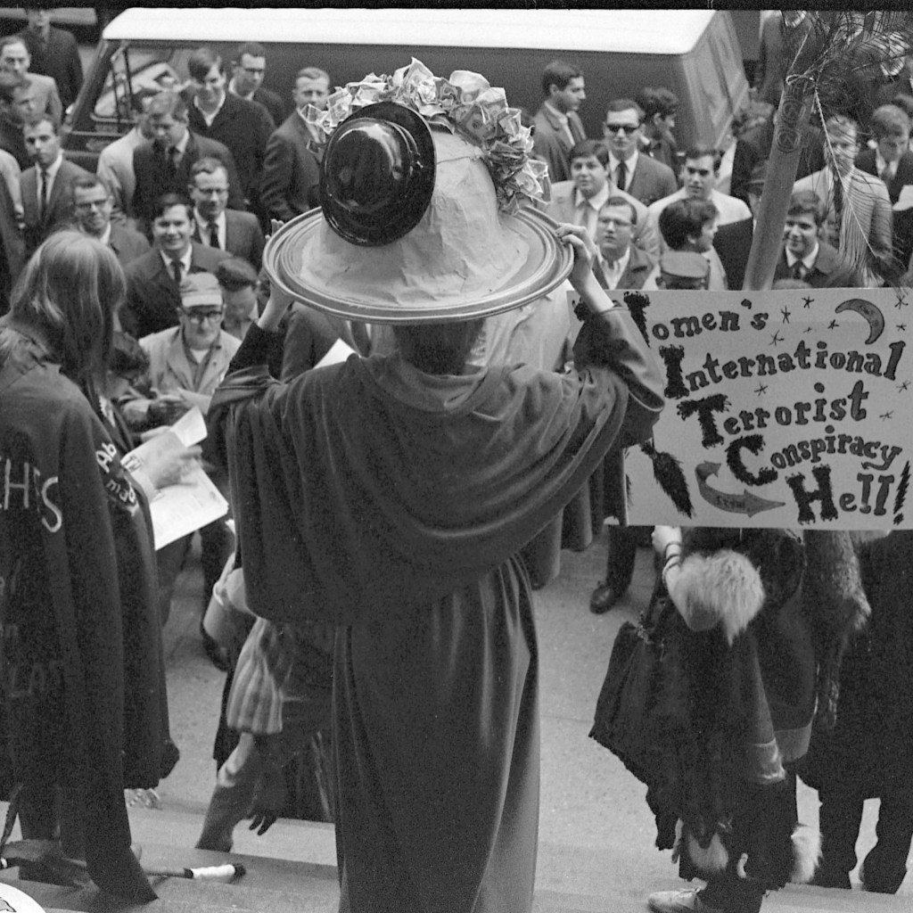 ‘We Are The Daughters of the Witches You Couldn’t Burn’; Modern Paganism and The Paradox of the Contemporary Witch 